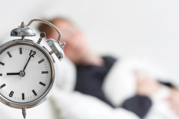 睡眠の質と運動量の低下は動脈硬化を悪化させる可能性がある